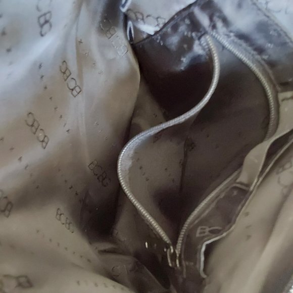 BCBG Maxazria Multi Pink Italian Leather Snakeskin Handbag. Size 6x11 - Picture 3 of 6